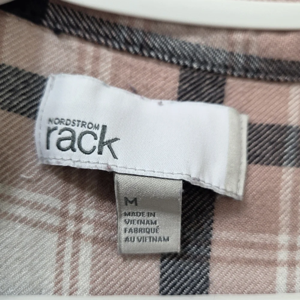 Nordstrom Rack Top - Picture 3 of 8